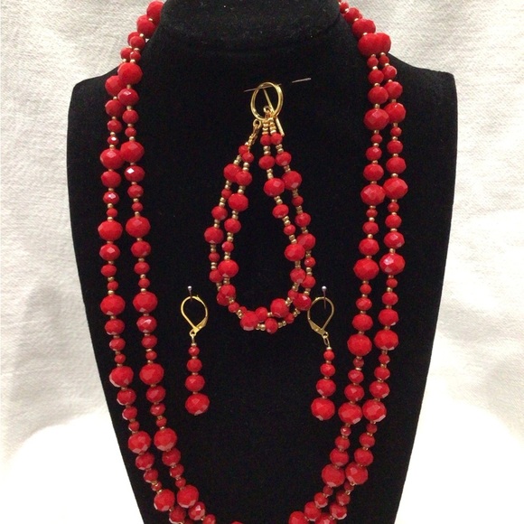 Elegant Vibrant Red Glass Beaded Necklace, Bracelet, & Earring Set - Picture 3 of 9